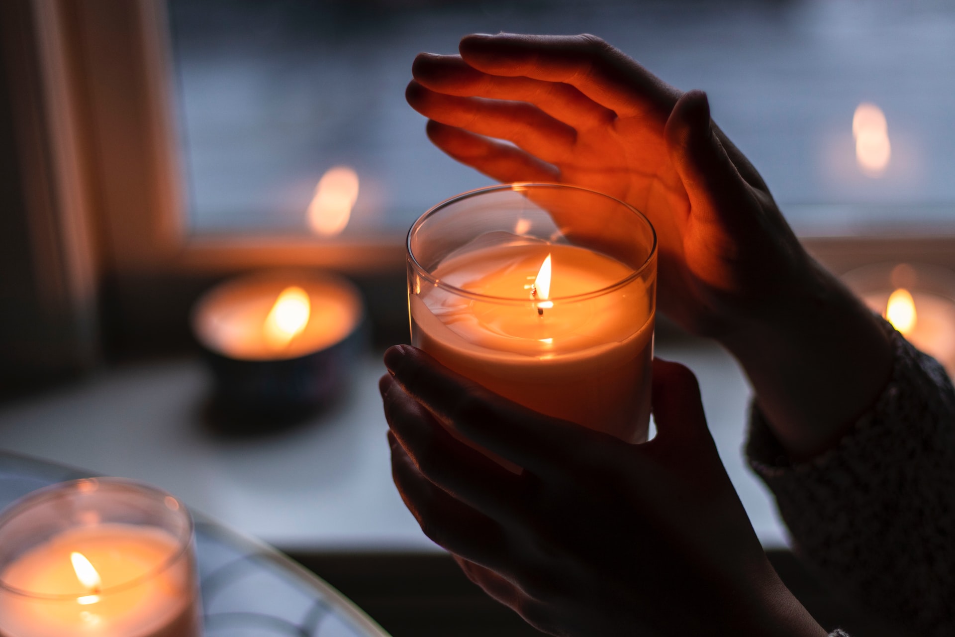 candle background